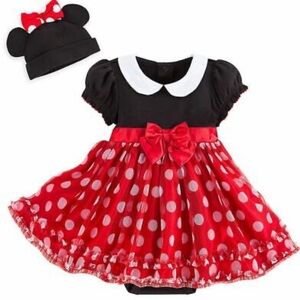 NWT Minnie Mouse costume